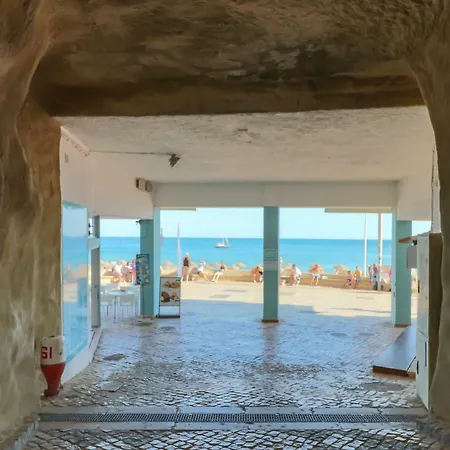 Goncalves T2-vista Mar Albufeira